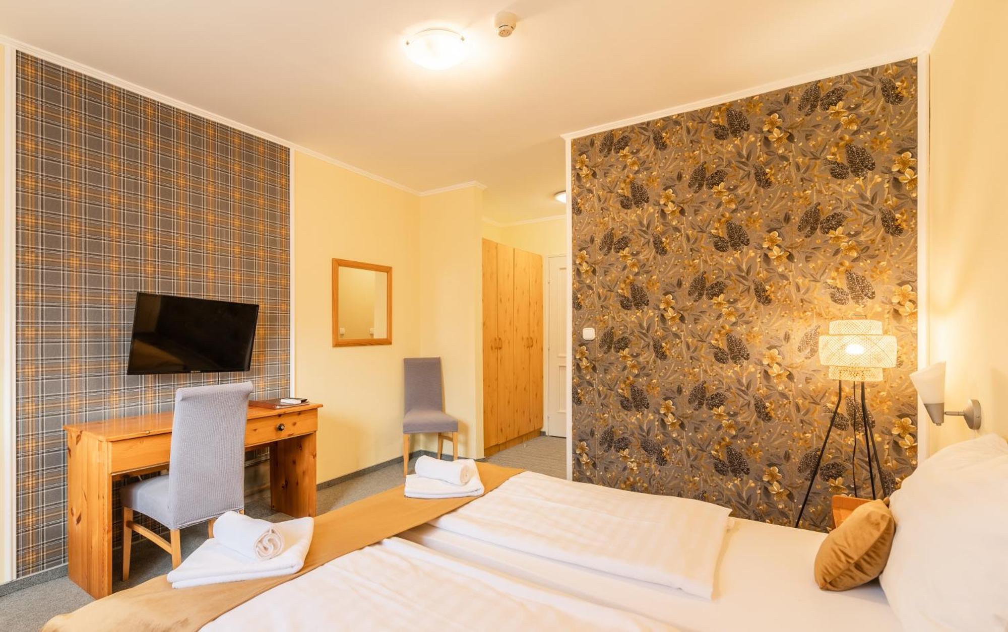 Regia Panzio Bed & Breakfast Halaszi Bagian luar foto
