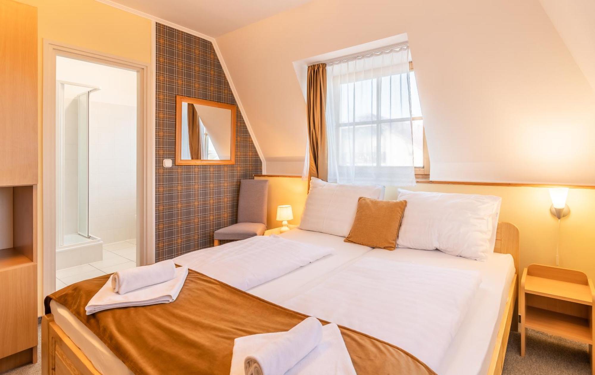 Regia Panzio Bed & Breakfast Halaszi Bagian luar foto